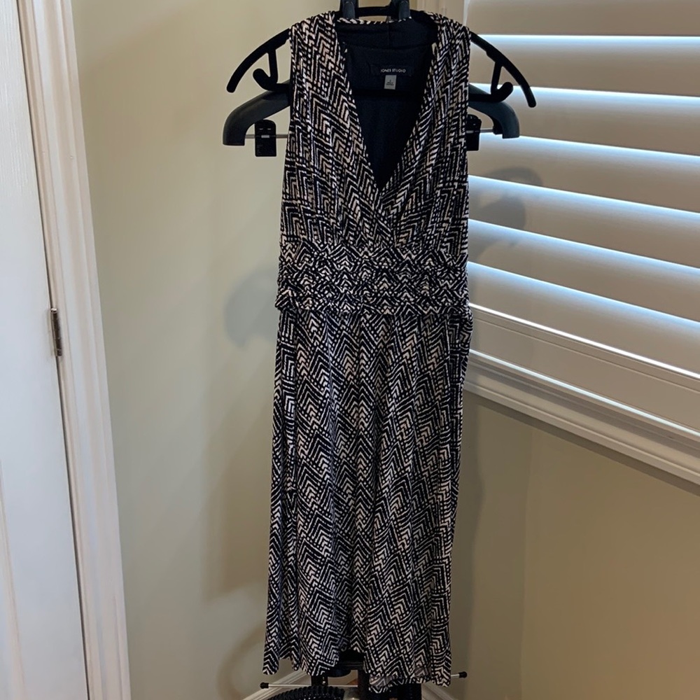 Jones Studio racer back halter dress. Size 8. Falls at knee.